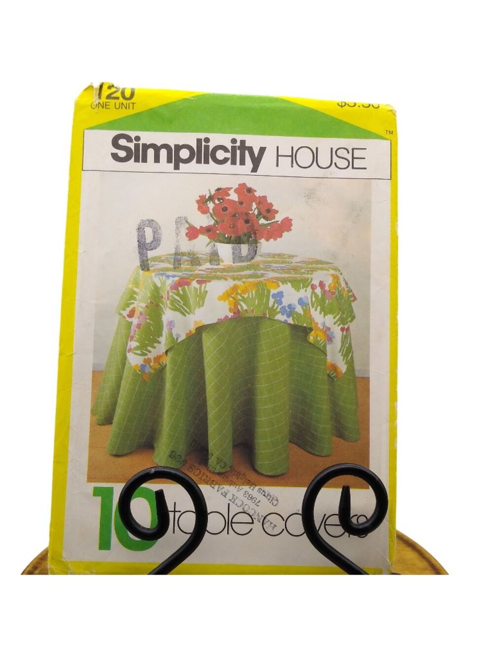 UNCUT Vintage Sewing PATTERN Simplicity House 120 One Unit, 1981 Crafts Covers